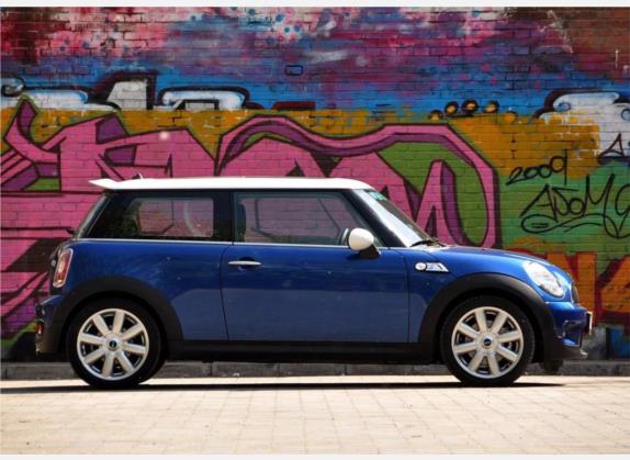 MINI 2007款 1.6T COOPER S 外观   正侧