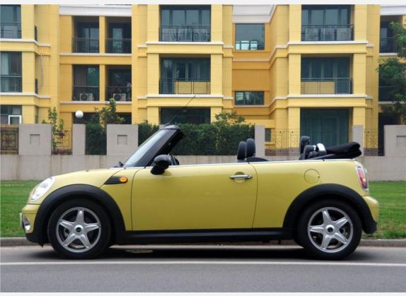 MINI 2009款 1.6L COOPER CABRIO 外观   正侧