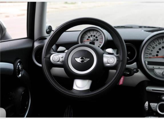 MINI 2010款 1.6T COOPER S 50 Camden 中控类   驾驶位