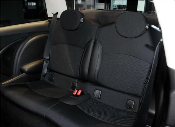 MINI 2011款 1.6L COOPER Fun 车厢座椅   后排空间