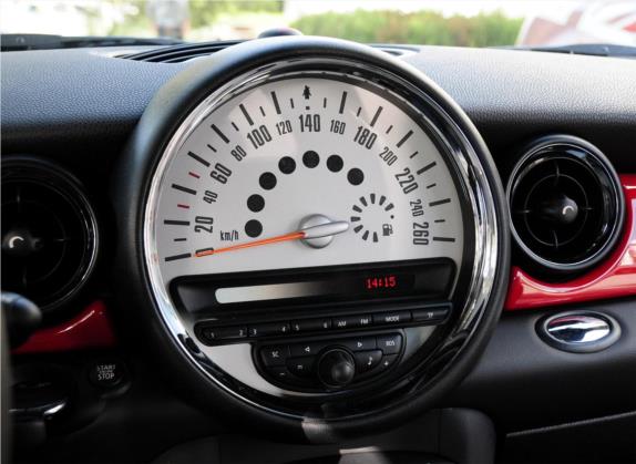 MINI 2012款 1.6T COOPER S 中国任务版 中控类   仪表盘