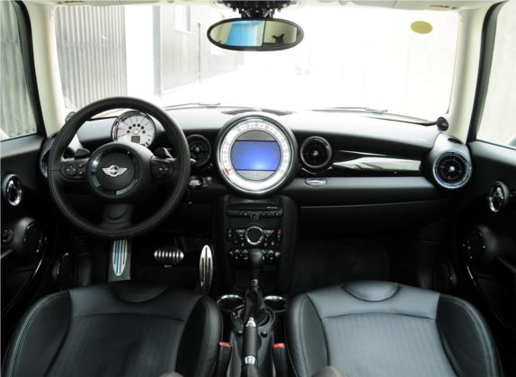 MINI 2012款 1.6T COOPER S Fun 中控类   中控全图