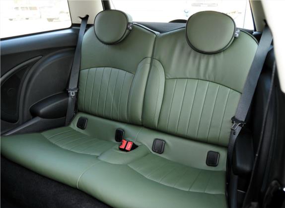 MINI 2012款 1.6L 中国奥林匹克纪念版 车厢座椅   后排空间