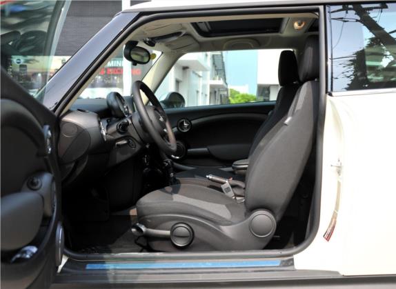 MINI 2013款 1.6L ONE 限量第三款 车厢座椅   前排空间