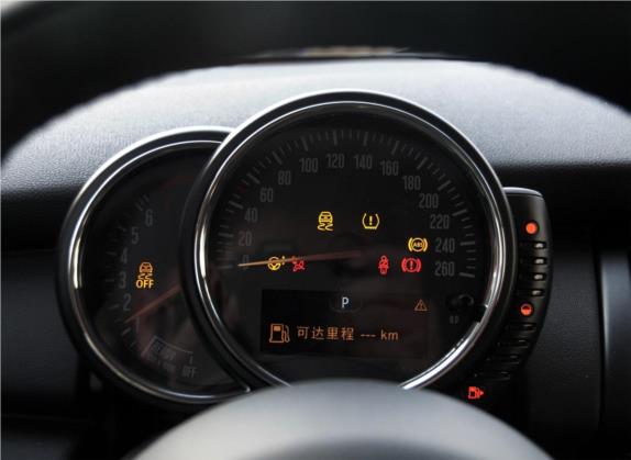 MINI 2014款 1.2T ONE 中控类   仪表盘