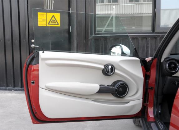 MINI 2014款 1.5T COOPER Excitement 车厢座椅   前门板