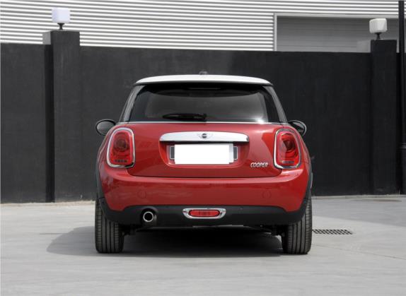 MINI 2014款 1.5T COOPER Excitement 外观   正后