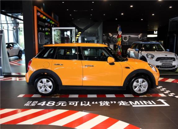 MINI 2015款 1.2T 手动 ONE 五门版 外观   正侧