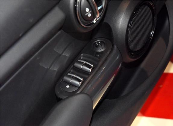 MINI 2015款 1.2T 手动 ONE 五门版 车厢座椅   门窗控制