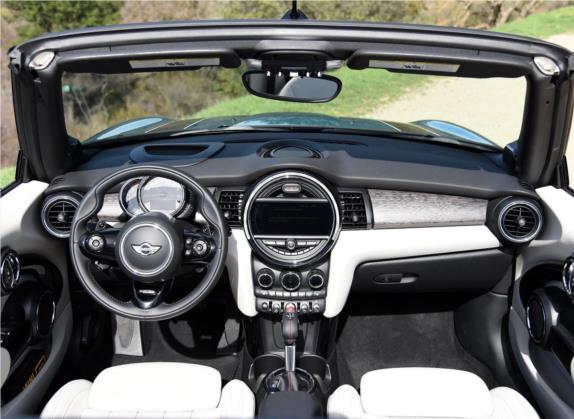 MINI 2016款 2.0T COOPER S CABRIO 加勒比蓝限量版 中控类   中控全图