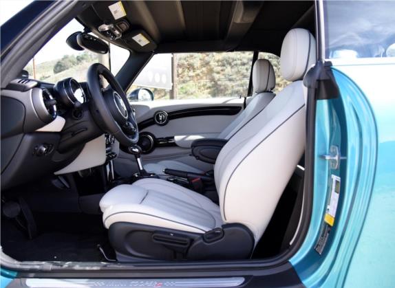 MINI 2016款 2.0T COOPER S CABRIO 加勒比蓝限量版 车厢座椅   前排空间