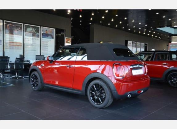 MINI 2016款 1.5T COOPER CABRIO 外观   斜后