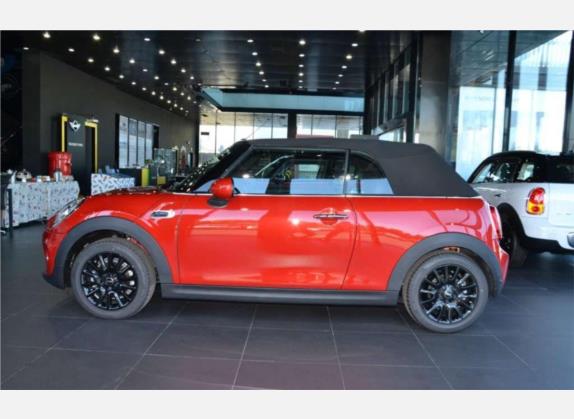 MINI 2016款 1.5T COOPER CABRIO 外观   正侧