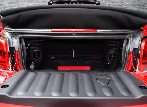 MINI 2016款 2.0T COOPER S CABRIO 车厢座椅   后备厢