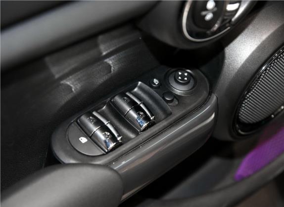 MINI 2016款 1.5T COOPER 先锋派 五门版 车厢座椅   门窗控制