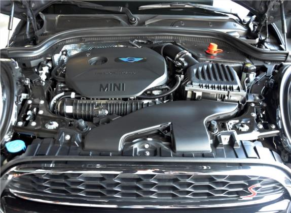 MINI 2016款 2.0T COOPER S 先锋派 五门版 其他细节类   发动机舱