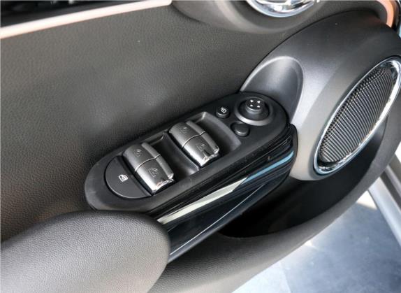 MINI 2016款 2.0T COOPER S 先锋派 五门版 车厢座椅   门窗控制