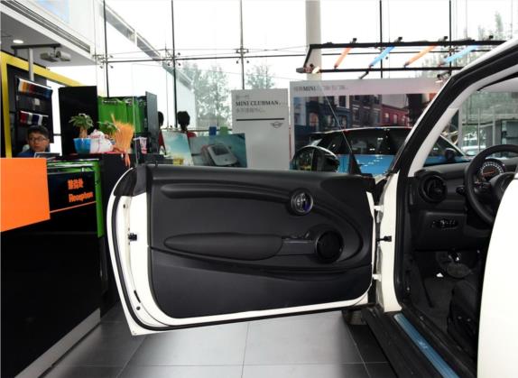 MINI 2016款 1.5T COOPER 车厢座椅   前门板