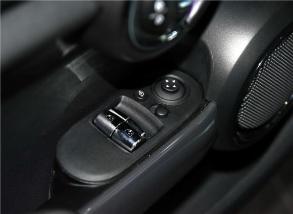 MINI 2016款 1.5T COOPER 车厢座椅   门窗控制