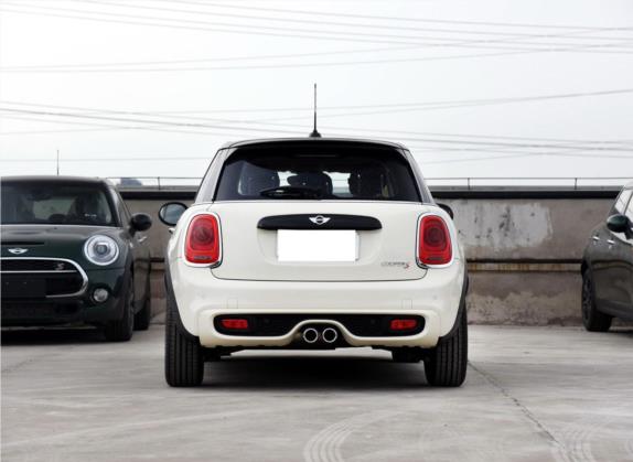 MINI 2016款 2.0T COOPER S 五门版 外观   正后