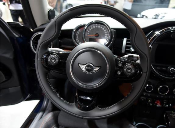 MINI 2016款 1.5T COOPER SEVEN 中控类   驾驶位