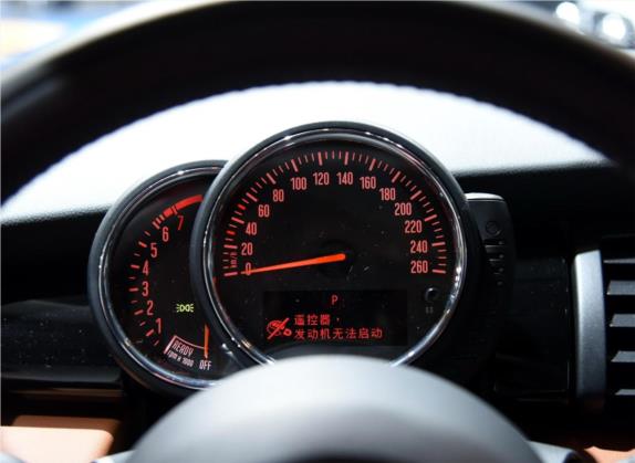 MINI 2016款 1.5T COOPER SEVEN 中控类   仪表盘