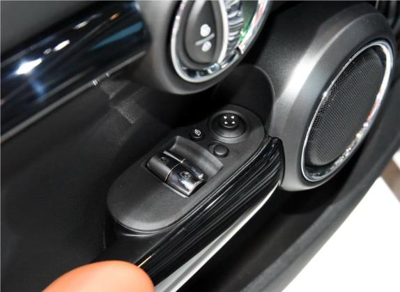 MINI 2016款 1.5T COOPER SEVEN 车厢座椅   门窗控制