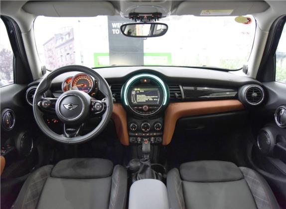 MINI 2016款 1.5T COOPER SEVEN 五门版 中控类   中控全图