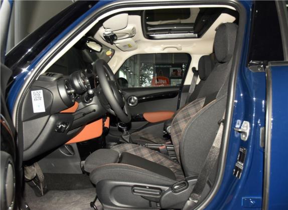 MINI 2016款 1.5T COOPER SEVEN 五门版 车厢座椅   前排空间