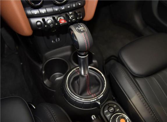 MINI 2016款 2.0T COOPER S SEVEN 五门版 中控类   挡把