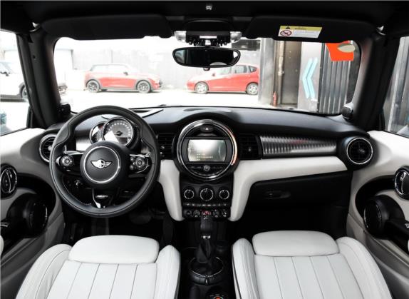 MINI 2017款 1.5T COOPER CABRIO 自由派 中控类   中控全图