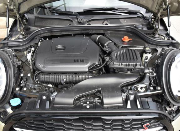 MINI 2018款 2.0T COOPER S 赛车手 五门版 其他细节类   发动机舱