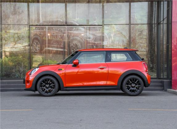 MINI 2018款 1.5T ONE 外观   正侧