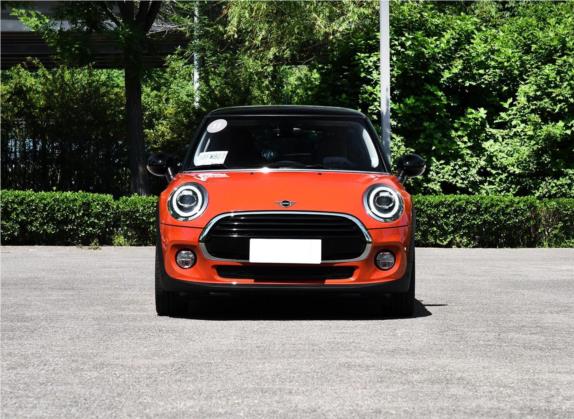 MINI 2018款 1.5T COOPER 艺术家 外观   正前