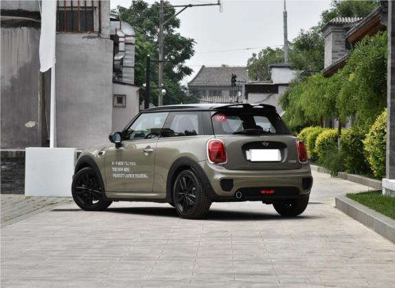 MINI 2018款 1.5T COOPER 赛车手 外观   斜后