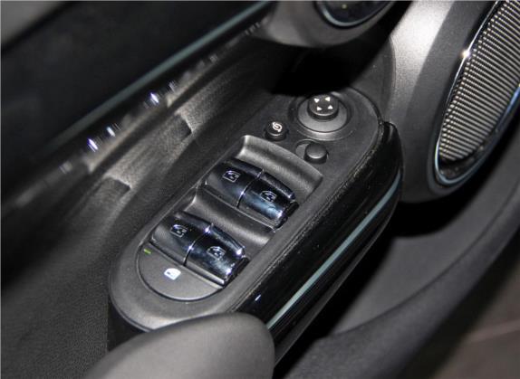 MINI 2018款 1.5T ONE PLUS 五门版 车厢座椅   门窗控制