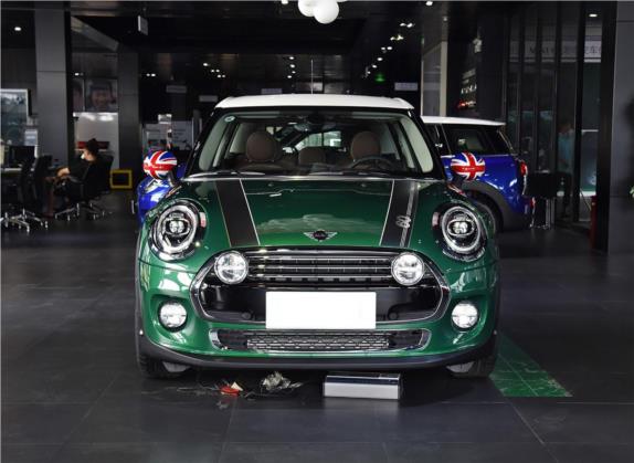 2019款 1.5T COOPER 60周年纪念版 五门版 外观   正前