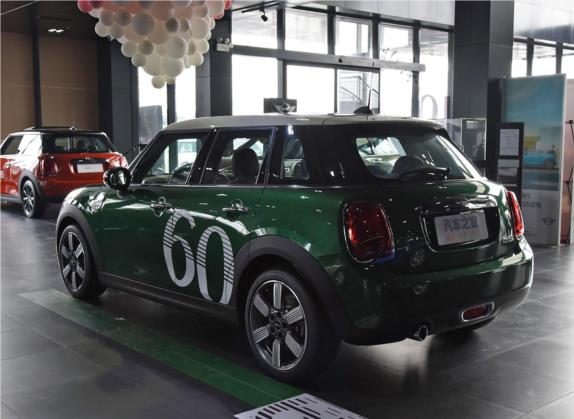 2019款 1.5T COOPER 60周年纪念版 五门版 外观   斜后