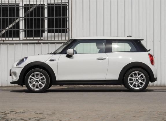 MINI 2019款 1.5T ONE 外观   正侧