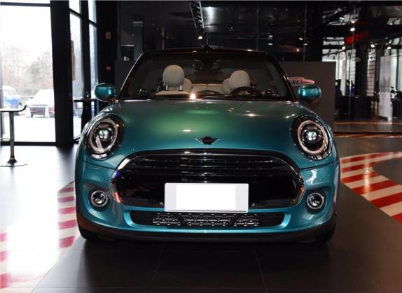 MINI 2019款 1.5T COOPER CABRIO 艺术家 外观   正前