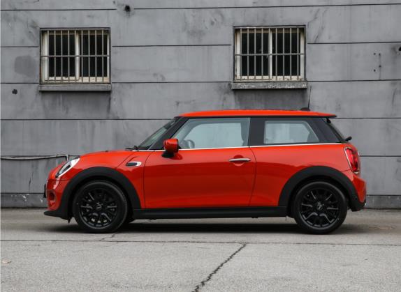 MINI 2021款 1.5T ONE PLUS 外观   正侧