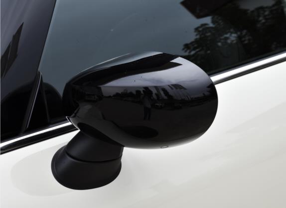 MINI 2021款 2.0T COOPER S 艺术家 外观细节类   外后视镜