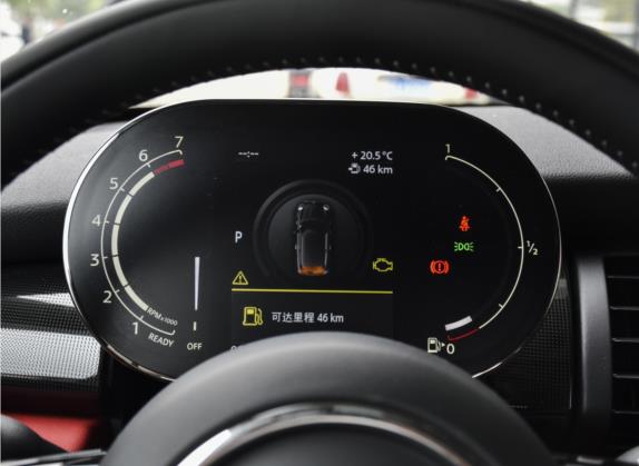 MINI 2021款 2.0T COOPER S 艺术家 中控类   仪表盘