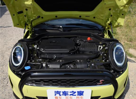 MINI 2022款 2.0T COOPER S CABRIO Sidewalk 其他细节类   发动机舱