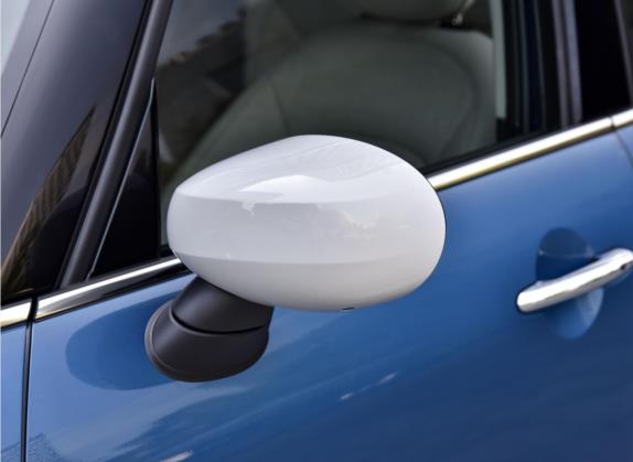 MINI 2022款 2.0T COOPER S 艺术家 五门版 外观细节类   外后视镜