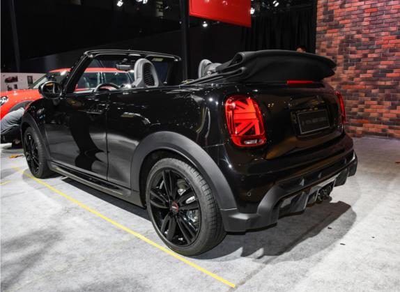 MINI 2022款 2.0T COOPER S CABRIO 黑标特别版 外观   斜后