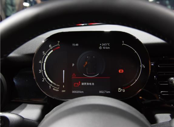 MINI 2022款 2.0T COOPER S CABRIO 黑标特别版 中控类   仪表盘