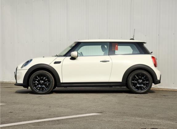 MINI 2022款 改款 1.5T ONE 外观   正侧