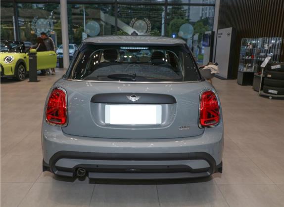 MINI 2022款 改款 1.5T ONE 五门版PLUS 外观   正后