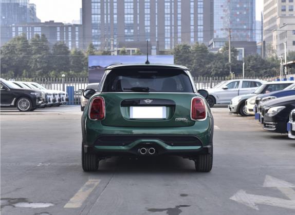 MINI 2022款 改款 2.0T COOPER S 经典派 外观   正后